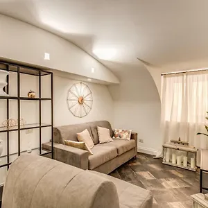  Apartamento Fori Imperiali Lovely